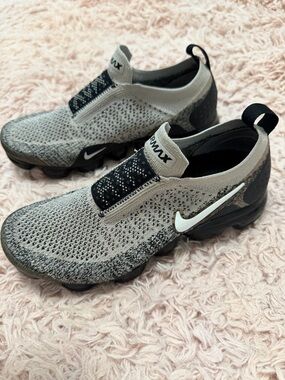 Women's Nike Air VaporMax Moc 2